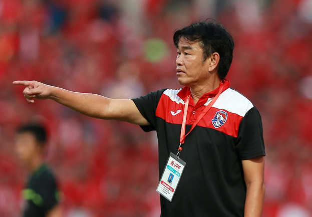 Ông dẫn dắt đội trẻ Đà Nẵng sau giải nghệ 