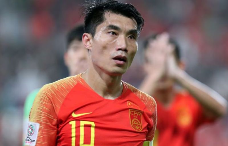 Zheng Zhi là tiền vệ trung tâm xuất sắc của bóng đá Trung Quốc