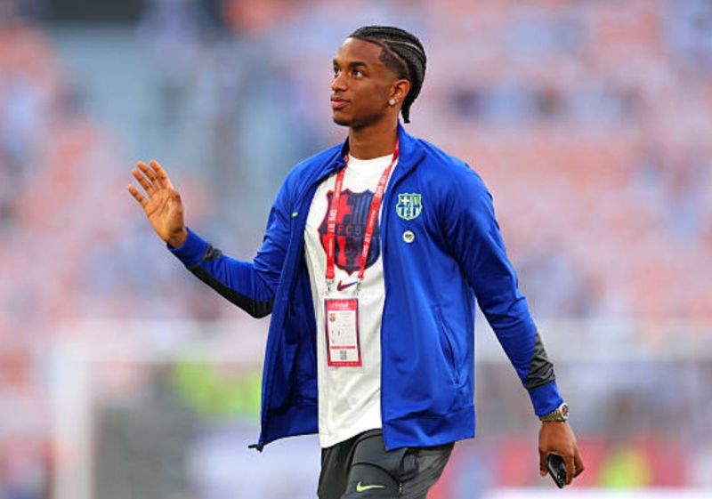 Alejandro Balde đang dần trở thành sự lựa chọn hàng đầu ở hành lang cánh trái