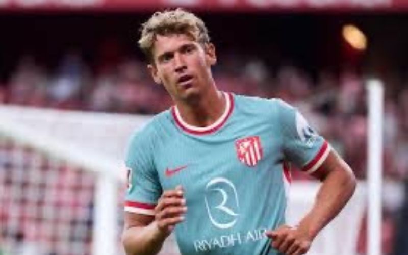 Anh được đánh giá cao bởi tốc độ và khả năng lên công về thủ