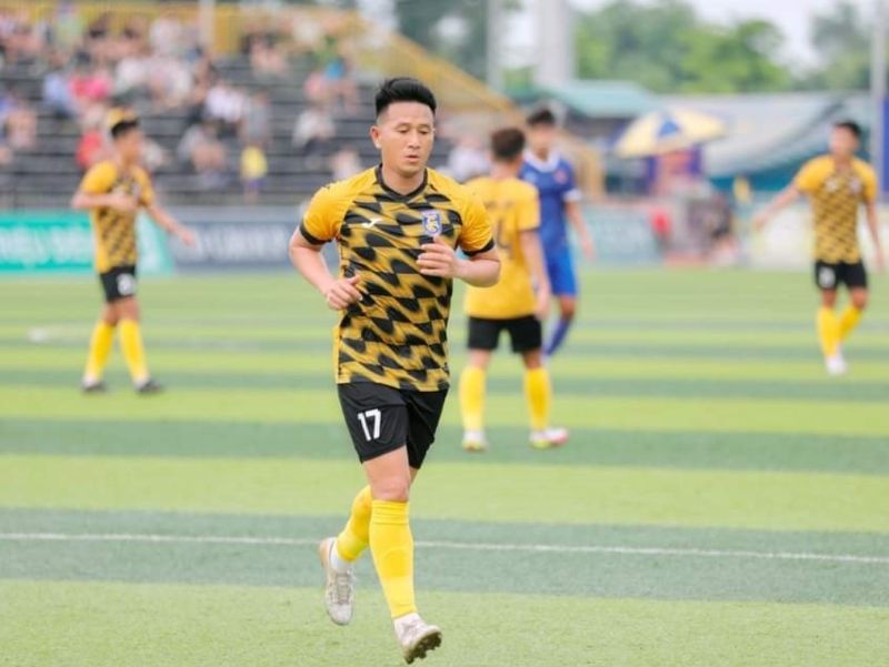 image Nguyễn Quang Tình: Tấm Gương Về Sự Kiên Trì Và Đam Mê