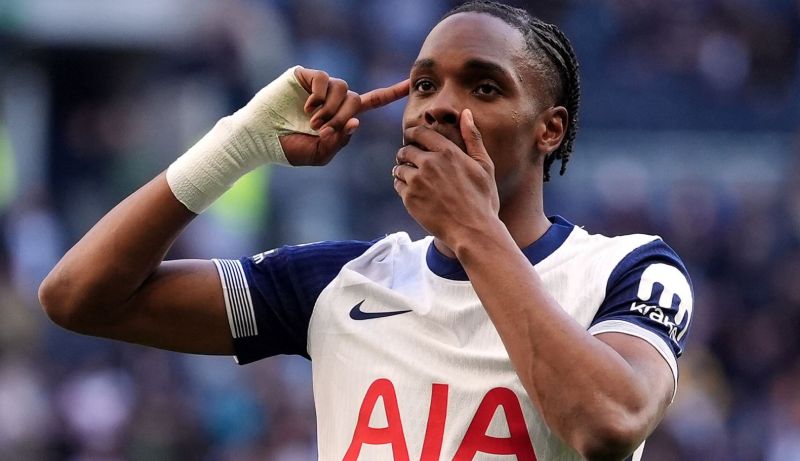 Mathys Tel là tài năng trẻ sáng giá của Bayern Munich