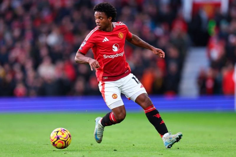 Sau bao nỗ lực thì Tyrell Malacia cũng quay trở lại đội hình chính