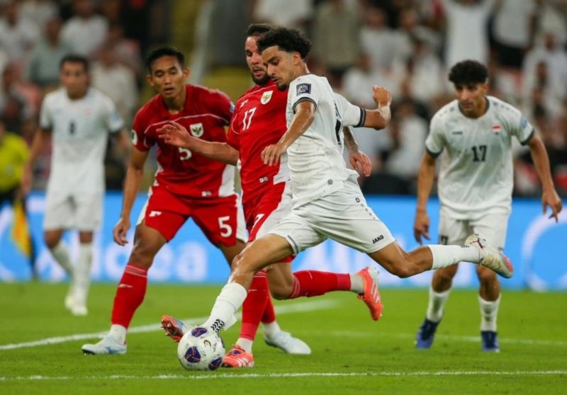 Trọng tài Ma Ning gây tranh cãi với nhiều quyết định trái chiều